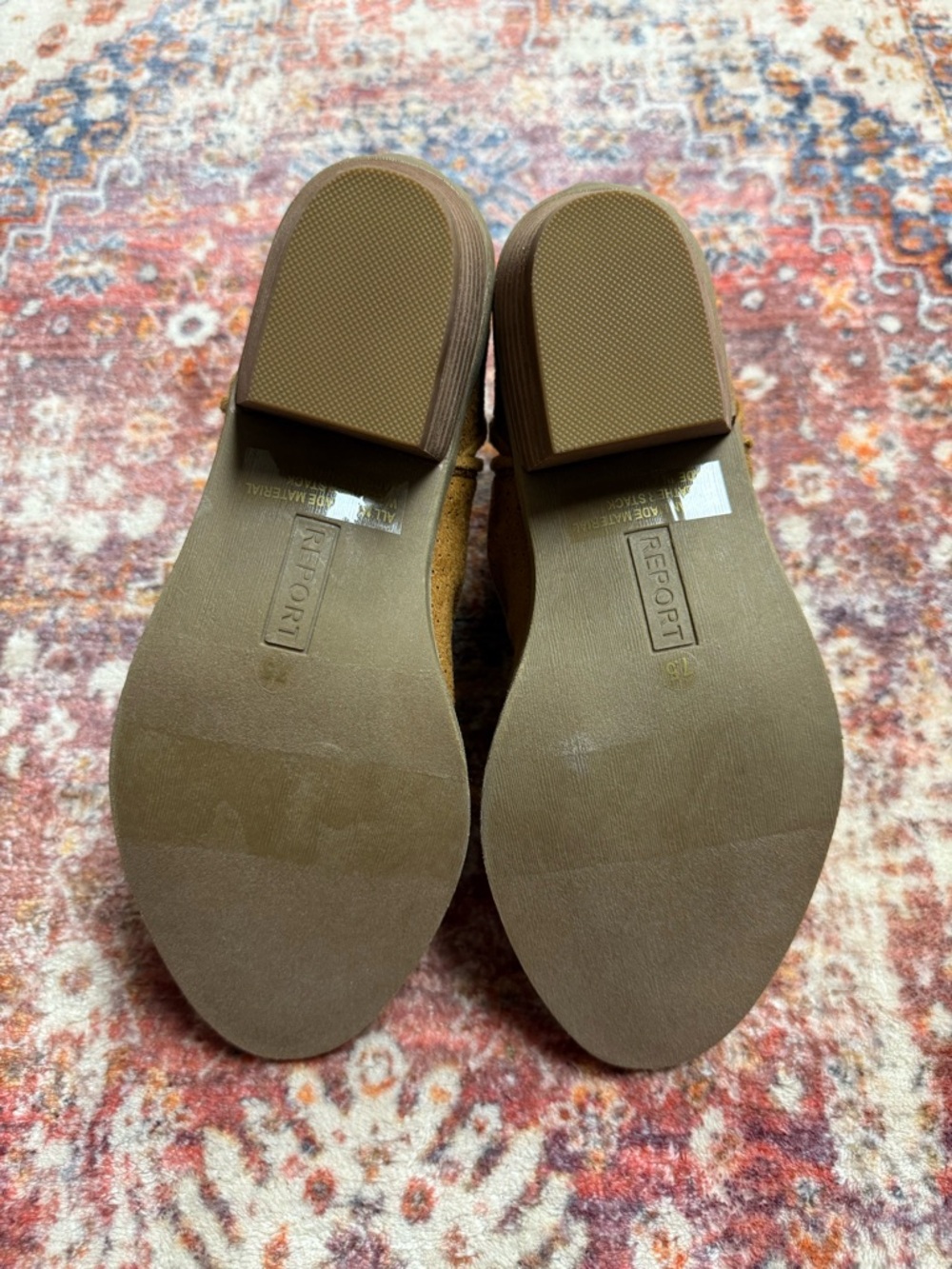 Report Drewe Perforated Ankle Booties Tan 7.5 Low Heel - Picture 6 of 6
